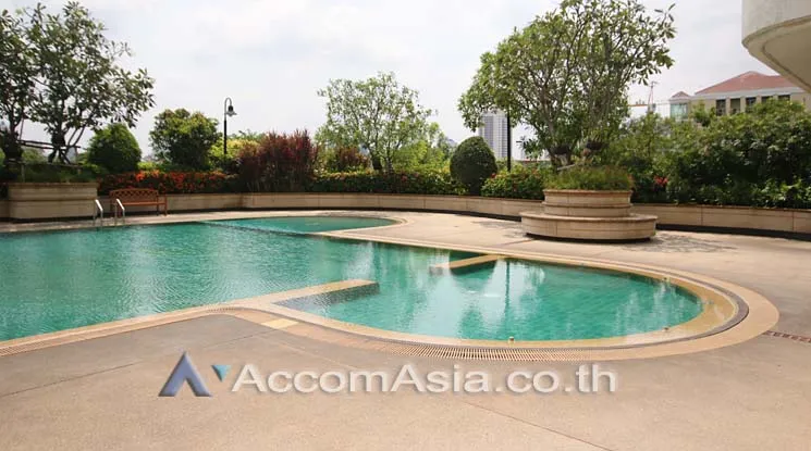  3 br Apartment For Rent in Sukhumvit ,Bangkok BTS Phrom Phong at High quality of living AA44922