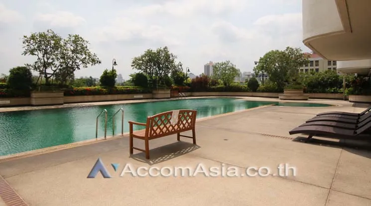  3 br Apartment for rent and sale in Sukhumvit ,Bangkok BTS Phrom Phong at High quality of living AA20343