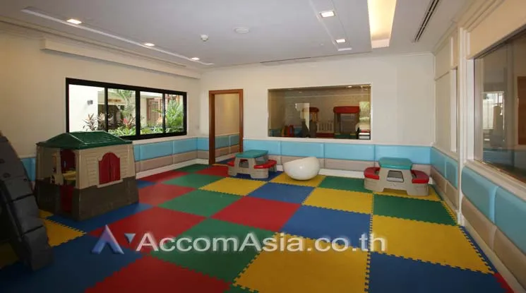  3 br Apartment For Rent in Sukhumvit ,Bangkok BTS Phrom Phong at High quality of living AA44922