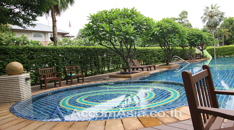  3 br House for rent and sale in Ramkhamhaeng ,Bangkok MRT Si Kritha at Baan Issara Rama 9 AA25399