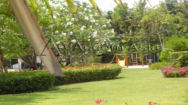  4 br House for rent and sale in Ramkhamhaeng ,Bangkok MRT Si Kritha at Baan Issara Rama 9 2315464