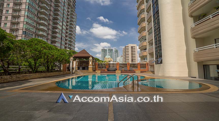 3 br Condominium For Rent in Sukhumvit ,Bangkok BTS Phrom Phong at Regent On The Park 1 AA18676