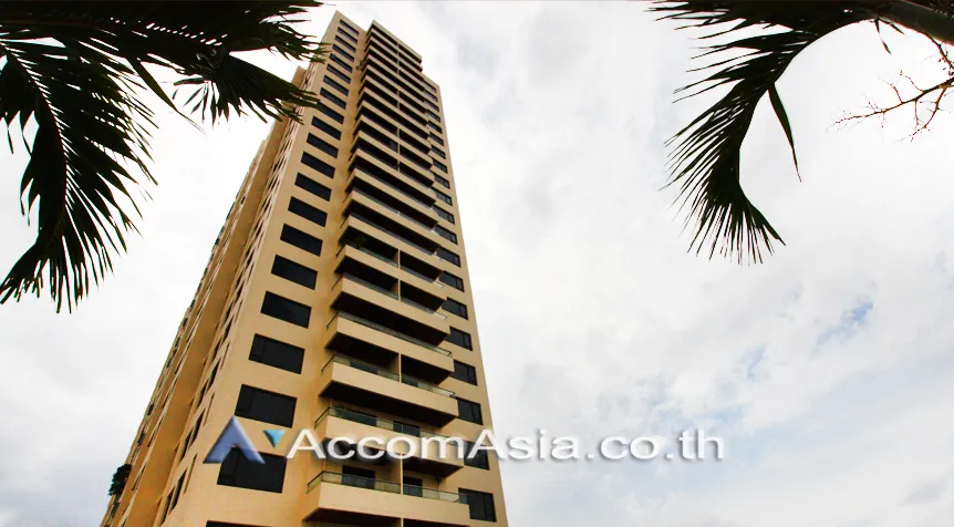  1 br Condominium For Rent in Charoen Nakhon ,Bangkok BTS Krung Thon Buri at Baan Chao Praya AA31087
