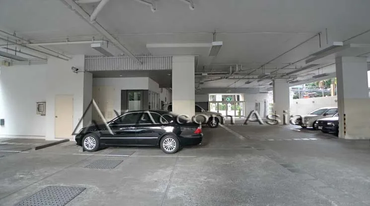  2 br Condominium For Rent in Ploenchit ,Bangkok BTS Ploenchit at Noble House Ruamrudee AA46360
