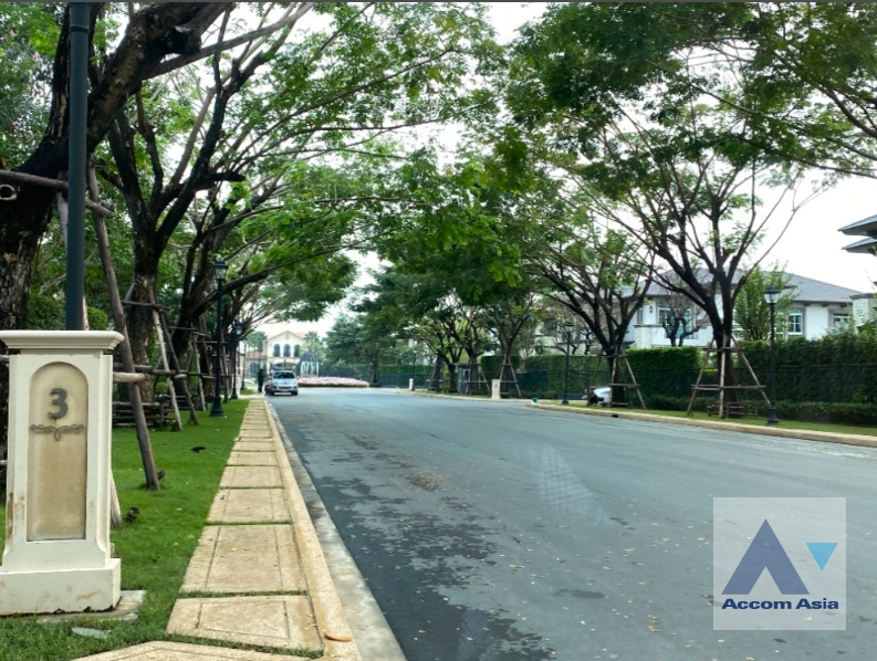  4 br House for rent and sale in Phaholyothin ,Bangkok  at Nantawan Ramintra - Phaholyothin 50 AA40759