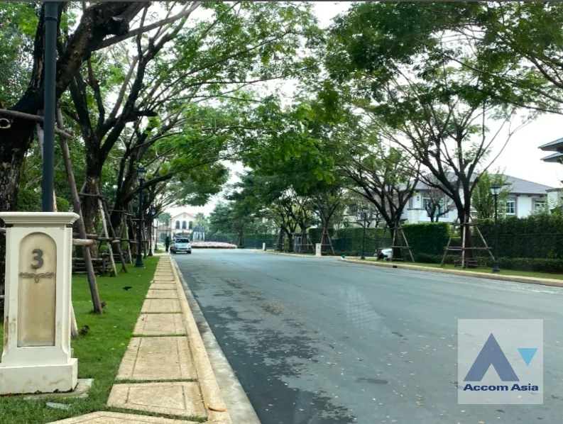  4 br House For Rent in Phaholyothin ,Bangkok  at Nantawan Ramintra - Phaholyothin 50 AA40579