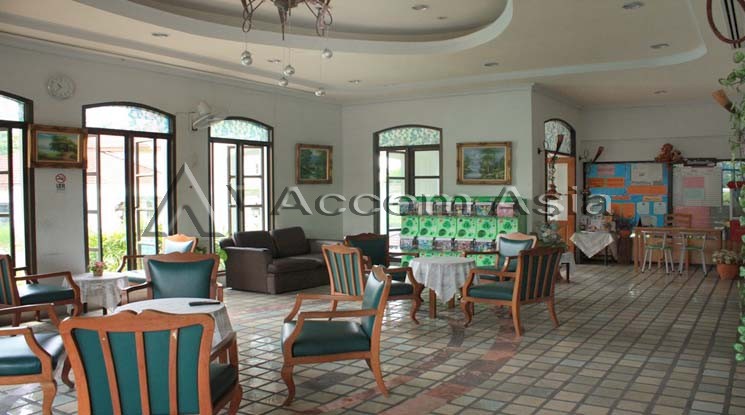  4 br House For Rent in Samutprakan ,Samutprakan BTS Bearing at Moo Baan Ladawan Srinakarin AA35308