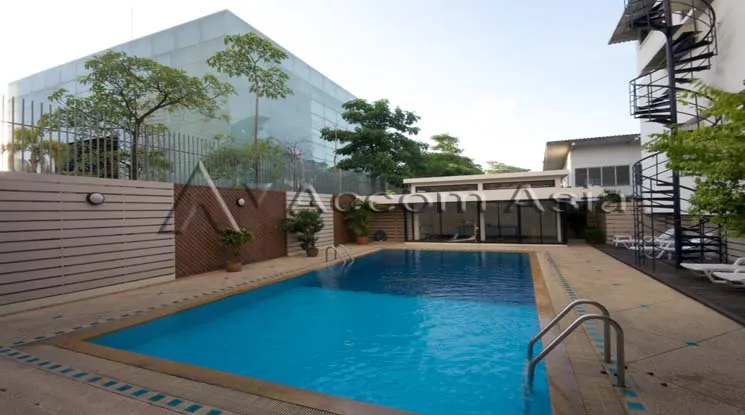  4 br Condominium For Rent in Sukhumvit ,Bangkok BTS Thong Lo at TPJ Mansion AA32356
