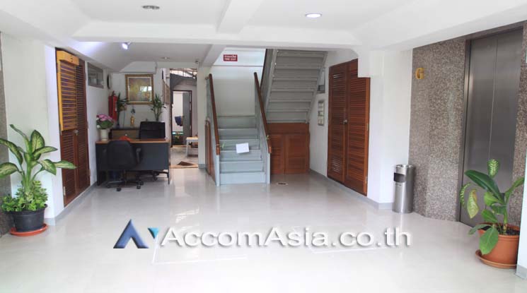  2 S Group Building - Office Space - Phetchaburi - Bangkok / Accomasia