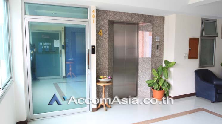 4 S Group Building - Office Space - Phetchaburi - Bangkok / Accomasia