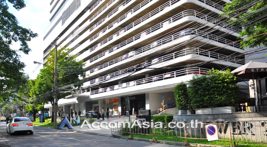  Office Space For Rent in Sukhumvit ,Bangkok BTS Asok - MRT Sukhumvit at Ocean Tower 2 AA38765