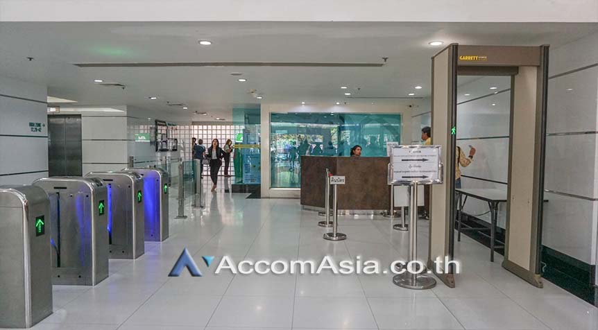 4 Ocean Tower 2 - Office Space - Sukhumvit - Bangkok / Accomasia
