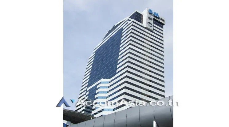  Studio Office Space For Rent in Phaholyothin ,Bangkok BTS Sanam Pao at SM tower AA20188