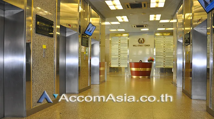  Office Space For Rent in Silom ,Bangkok BTS Sala Daeng at Wall Street Tower AA25591