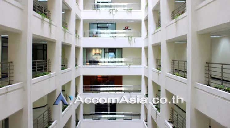 Office Space For Rent in Sukhumvit ,Bangkok MRT Sukhumvit - BTS Asok at BB Building AA13693