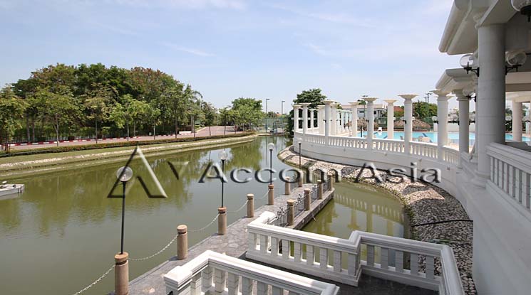  4 br House for rent and sale in Samutprakan ,Samutprakan  at Exclusive House in compound AA21153