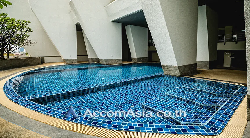  3 br Condominium for rent and sale in Sathorn ,Bangkok MRT Khlong Toei at The Royal Navin Tower 25263