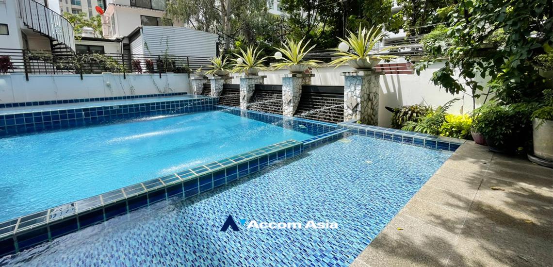  3 br Condominium for rent and sale in Sukhumvit ,Bangkok BTS Ekkamai at Baan Ananda AA25195