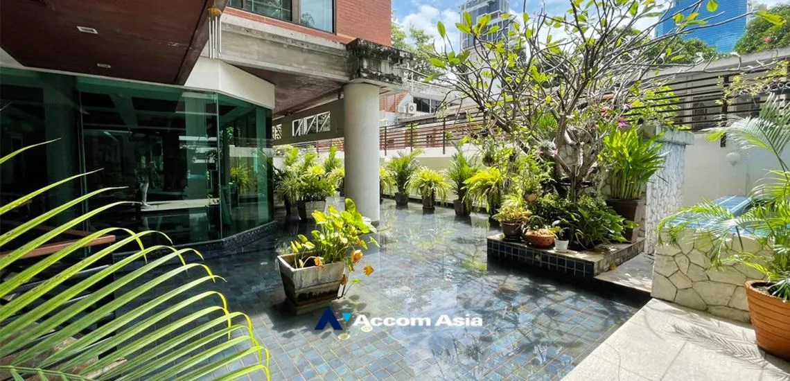  3 br Condominium for rent and sale in Sukhumvit ,Bangkok BTS Ekkamai at Baan Ananda AA25195