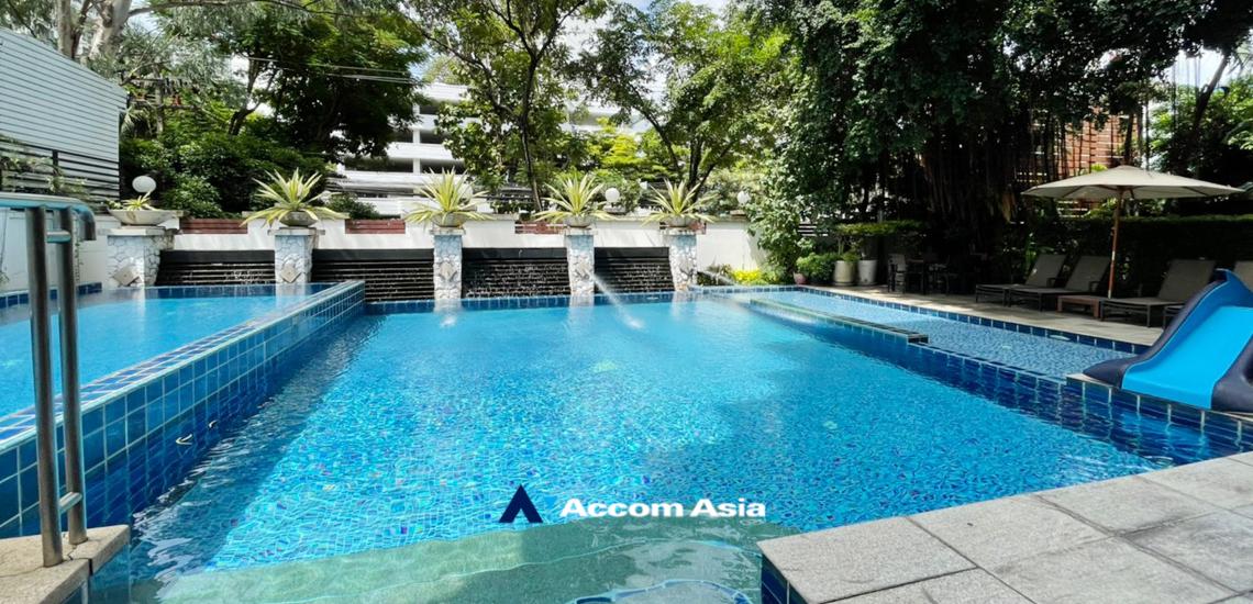  2 br Condominium For Rent in Sukhumvit ,Bangkok BTS Ekkamai at Baan Ananda 1516389