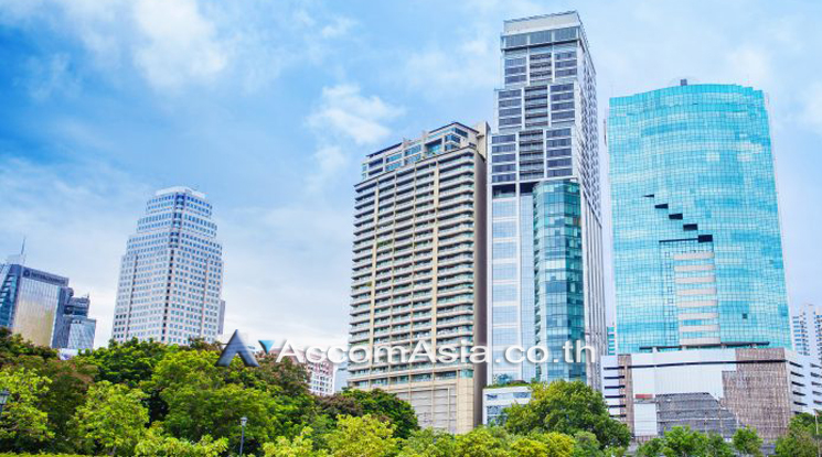  2 Column Tower - Office Space - Ratchadaphisek - Bangkok / Accomasia