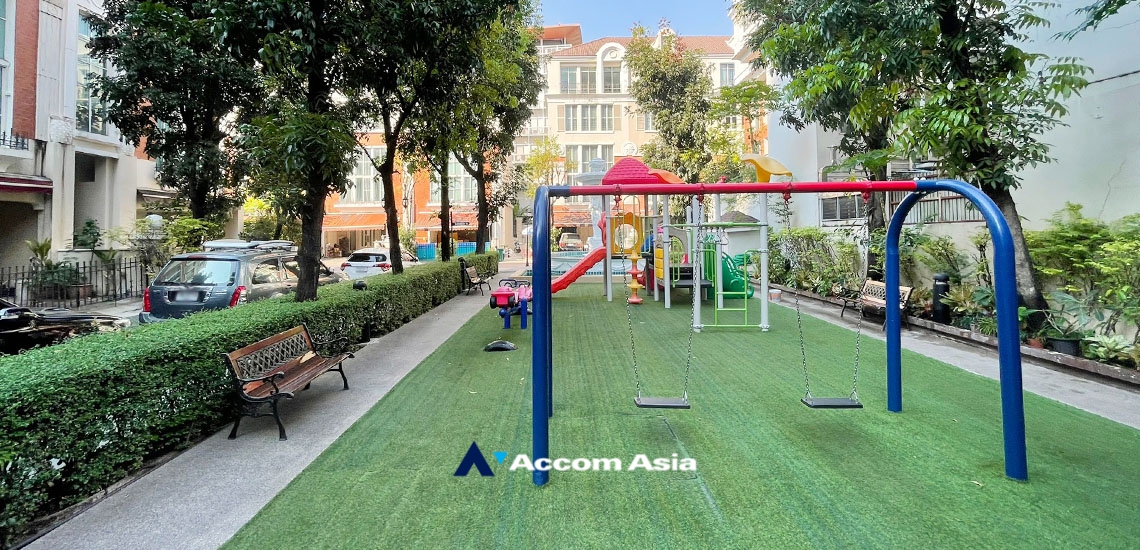  4 br House For Rent in Sukhumvit ,Bangkok BTS Thong Lo at Baan Klang Krung Thonglor AA20229