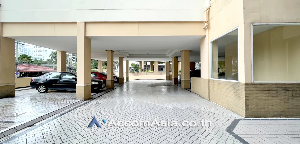  3 br Condominium For Rent in Sukhumvit ,Bangkok BTS Nana at The Heritage AA44866