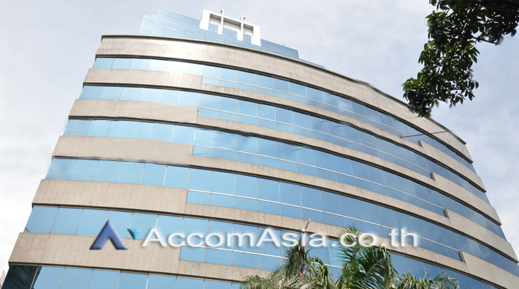  Office Space For Rent in Sukhumvit ,Bangkok BTS Ekkamai at 42 Tower AA14124