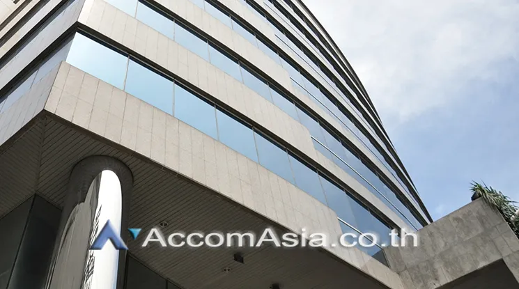  Office Space For Rent in Sukhumvit ,Bangkok BTS Ekkamai at 42 Tower AA33829