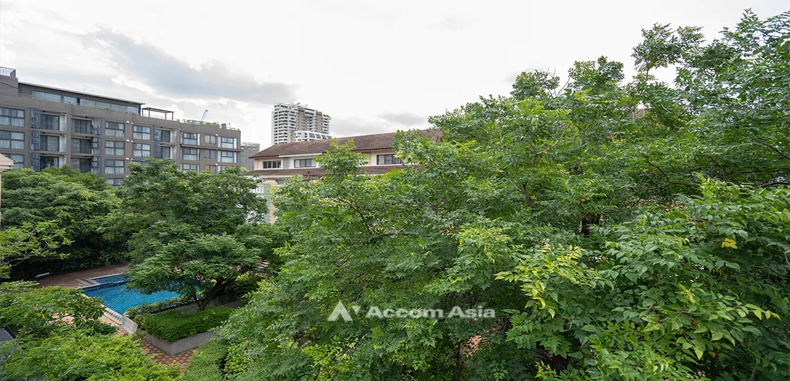  4 br Townhouse For Rent in Sukhumvit ,Bangkok BTS Thong Lo at Townhouse in Compound AA22854