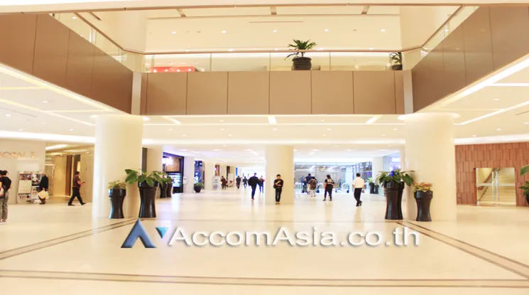  Office Space For Rent in Ploenchit ,Bangkok MRT Lumphini at Sindhorn Tower AA23320
