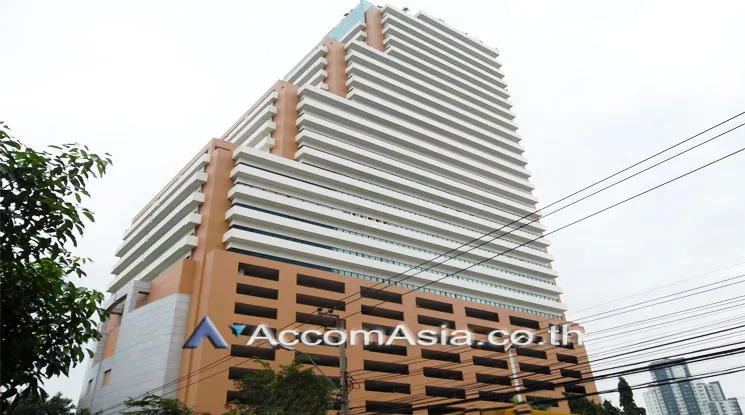  Studio Office Space for rent and sale in Sukhumvit ,Bangkok BTS Ekkamai at Sorachai Building AA21856