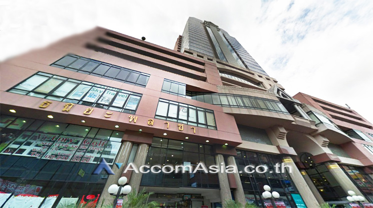  1  Office Space For Rent in Silom ,Bangkok BTS Sala Daeng at Thaniya Plaza AA10464