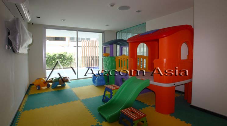  2 br Apartment for rent and sale in Sukhumvit ,Bangkok BTS Thong Lo at Low Rised Building 1418986