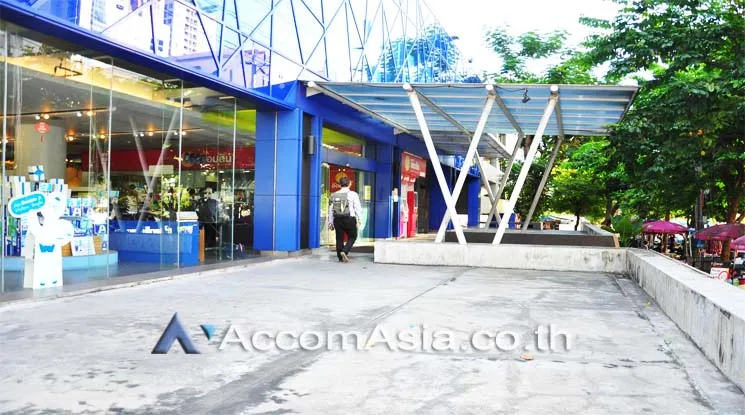  Office Space For Rent in Silom ,Bangkok BTS Surasak at Double A tower AA11172