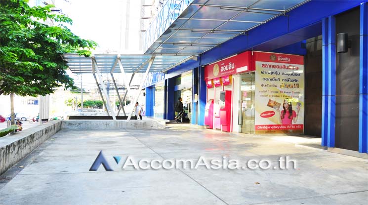  Office Space For Rent in Silom ,Bangkok BTS Surasak at Double A tower AA11174