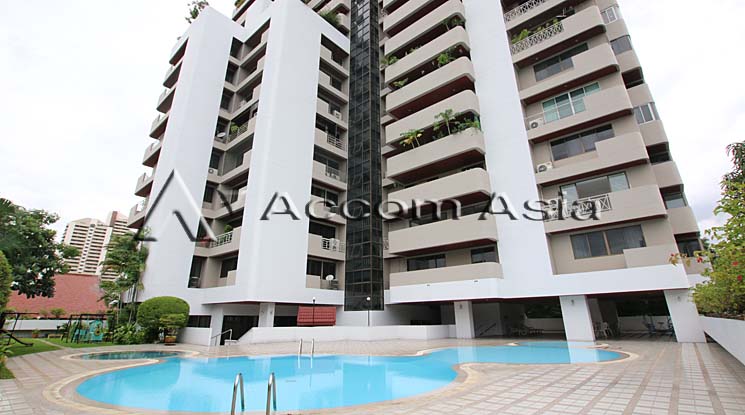  4 br Condominium for rent and sale in Sukhumvit ,Bangkok BTS Ekkamai at Phatssana Gardens AA30227