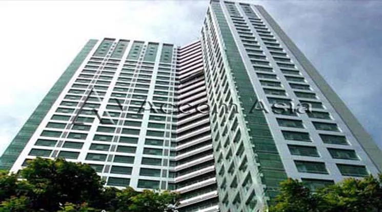  4 br Condominium For Sale in Charoen Nakhon ,Bangkok BTS Krung Thon Buri at Baan Sathorn Chaophraya AA33482