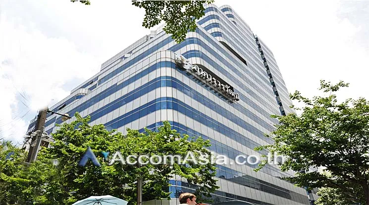  1  Office Space For Rent in Silom ,Bangkok BTS Surasak at Vorawat Building AA22866