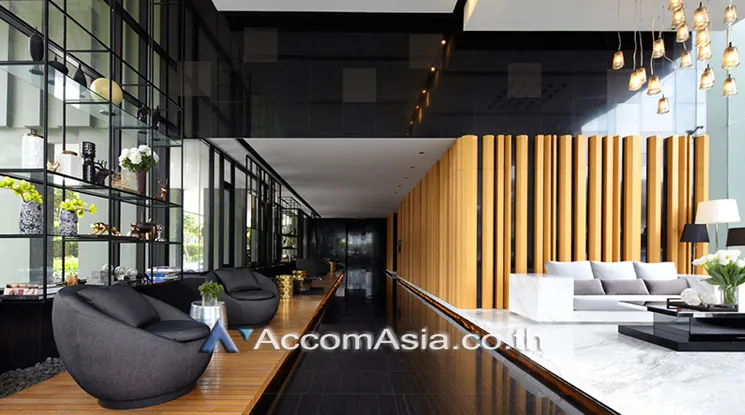  2 br Condominium For Rent in Dusit ,Bangkok BTS Wongwian Yai at Teal Sathorn Taksin   AA40468
