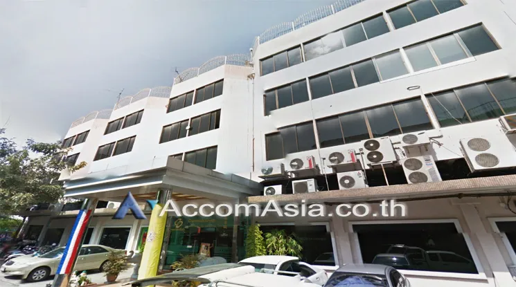 1 Charoen Sin - Office Space - Sukhumvit - Bangkok / Accomasia