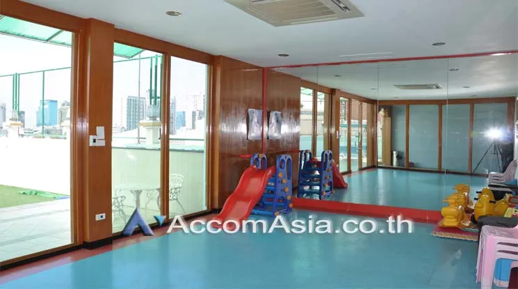  3 br Apartment for rent and sale in Sukhumvit ,Bangkok BTS Thong Lo at Homey Thonglor Apartment AA11767