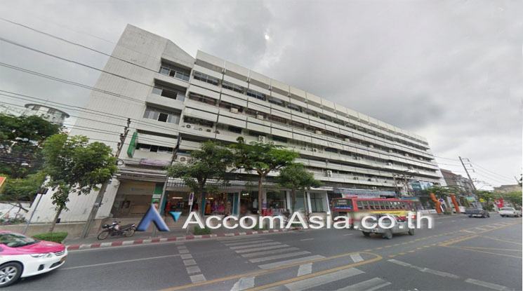  2 Italthai 2 Building - Office Space - Sukhumvit - Bangkok / Accomasia