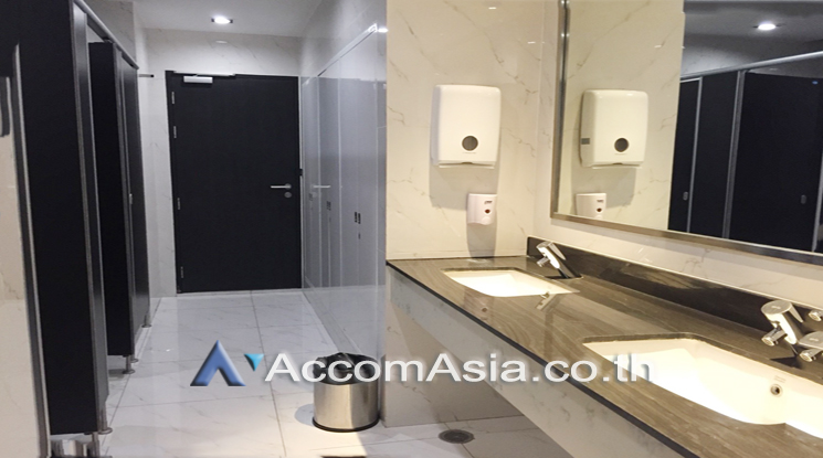  Office Space For Rent in Sukhumvit ,Bangkok BTS Thong Lo at Major Tower AA39018