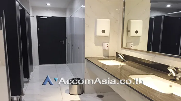  Office Space For Rent in Sukhumvit ,Bangkok BTS Thong Lo at Major Tower AA26062