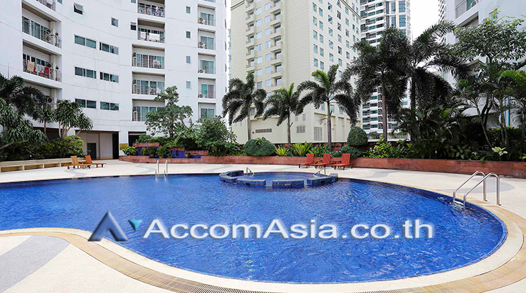  2 br Apartment For Rent in Sukhumvit ,Bangkok BTS Phrom Phong at Perfect for a big family AA44589