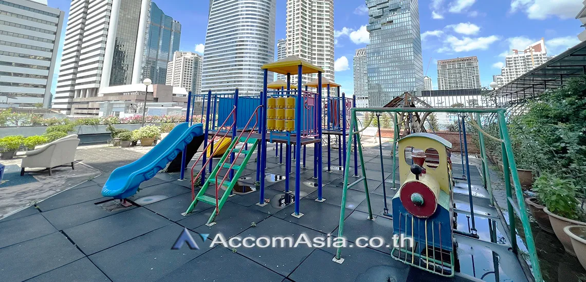  3 br Apartment for rent and sale in Silom ,Bangkok BTS Chong Nonsi at Simply Life AA28156