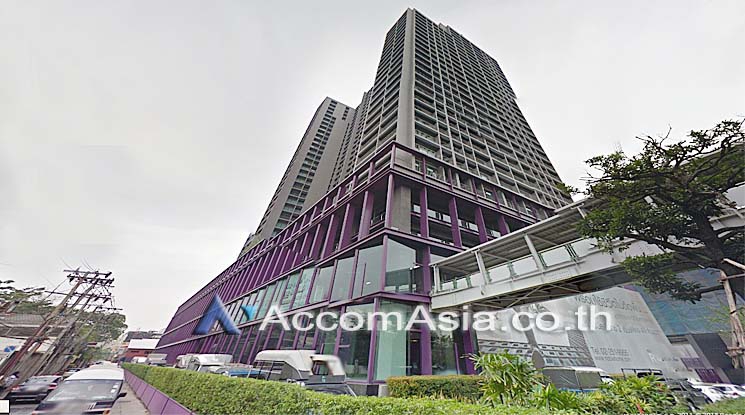  1 Retail Space For Rent - Retail / Showroom - Sukhumvit - Bangkok / Accomasia