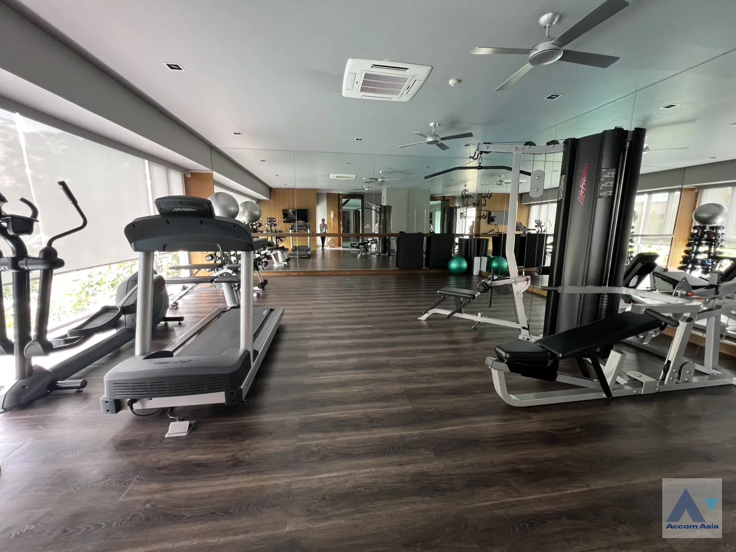 4 br Apartment For Rent in Sathorn ,Bangkok BTS Chong Nonsi at Private Low-Rise Residence Only 7 Units in Project 1415805