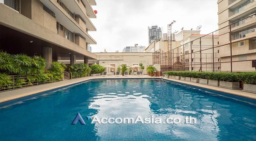  2 br Apartment For Rent in Sukhumvit ,Bangkok BTS Nana at Suite for family AA46109
